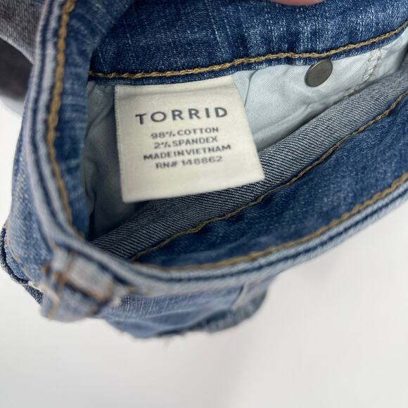 Torrid Button Fly Jean Cut Off Short Shorts Blue Size 16 - Picture 6 of 8